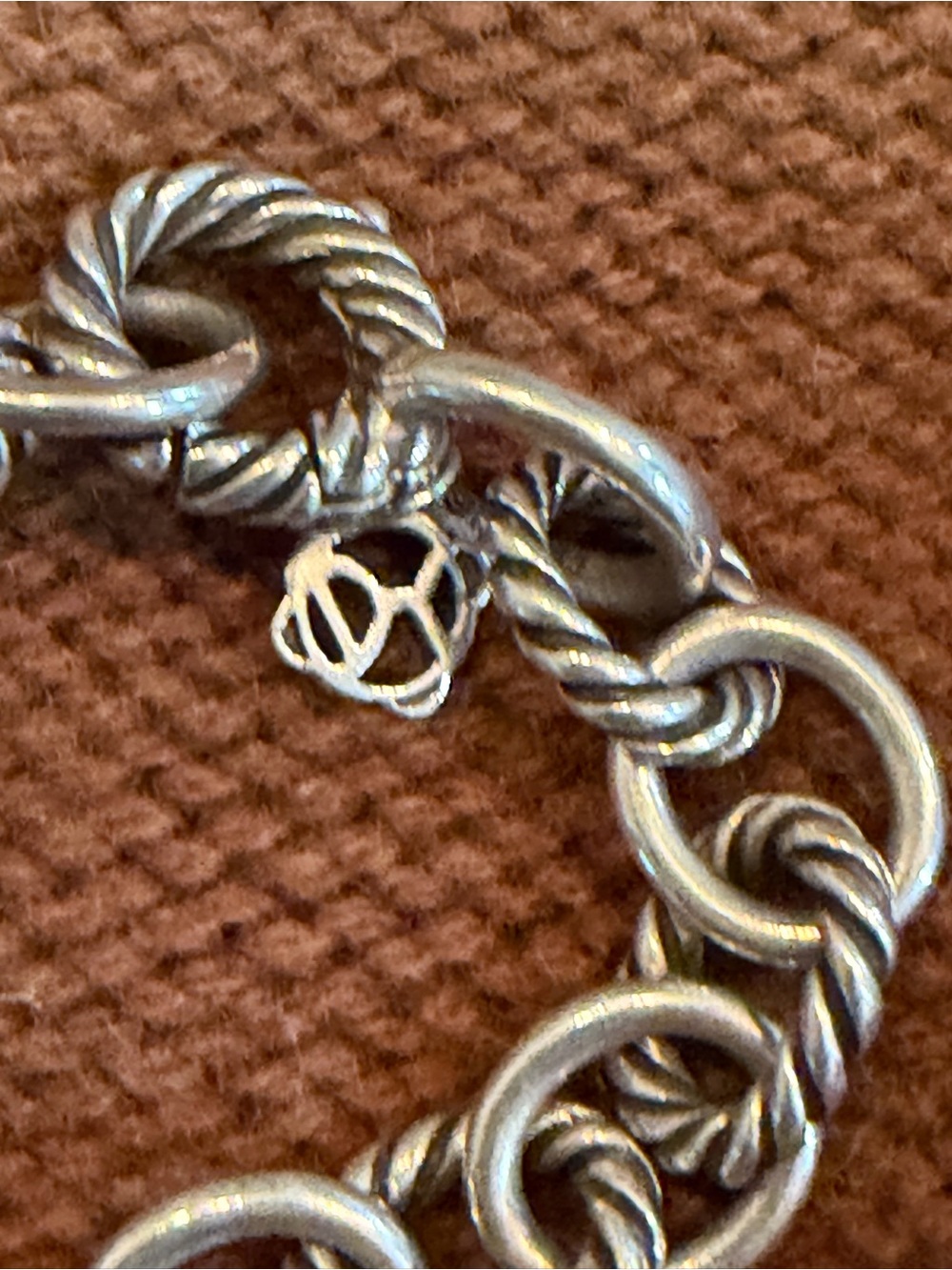 David Yurman 925 Sterling Silver Cable Link Toggle Bracelet 8” - Picture 2 of 13